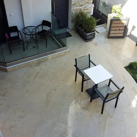 Apartment Il *